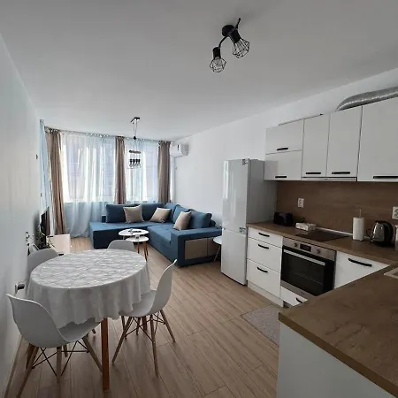 Bela Apartment *